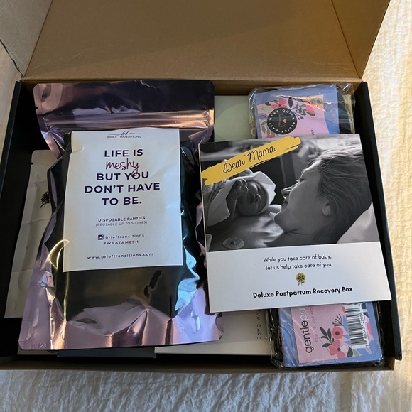 Brand new postpartum recovery box - Picture 4 of 5